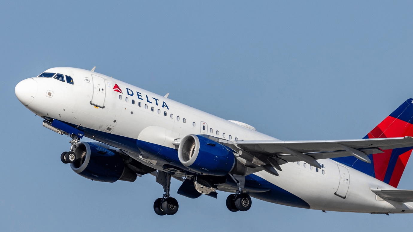 Delta says it will pay flight attendants during boarding