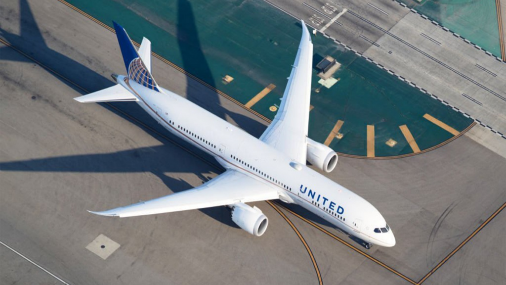 United Airlines is cutting 12% of household Newark aviation