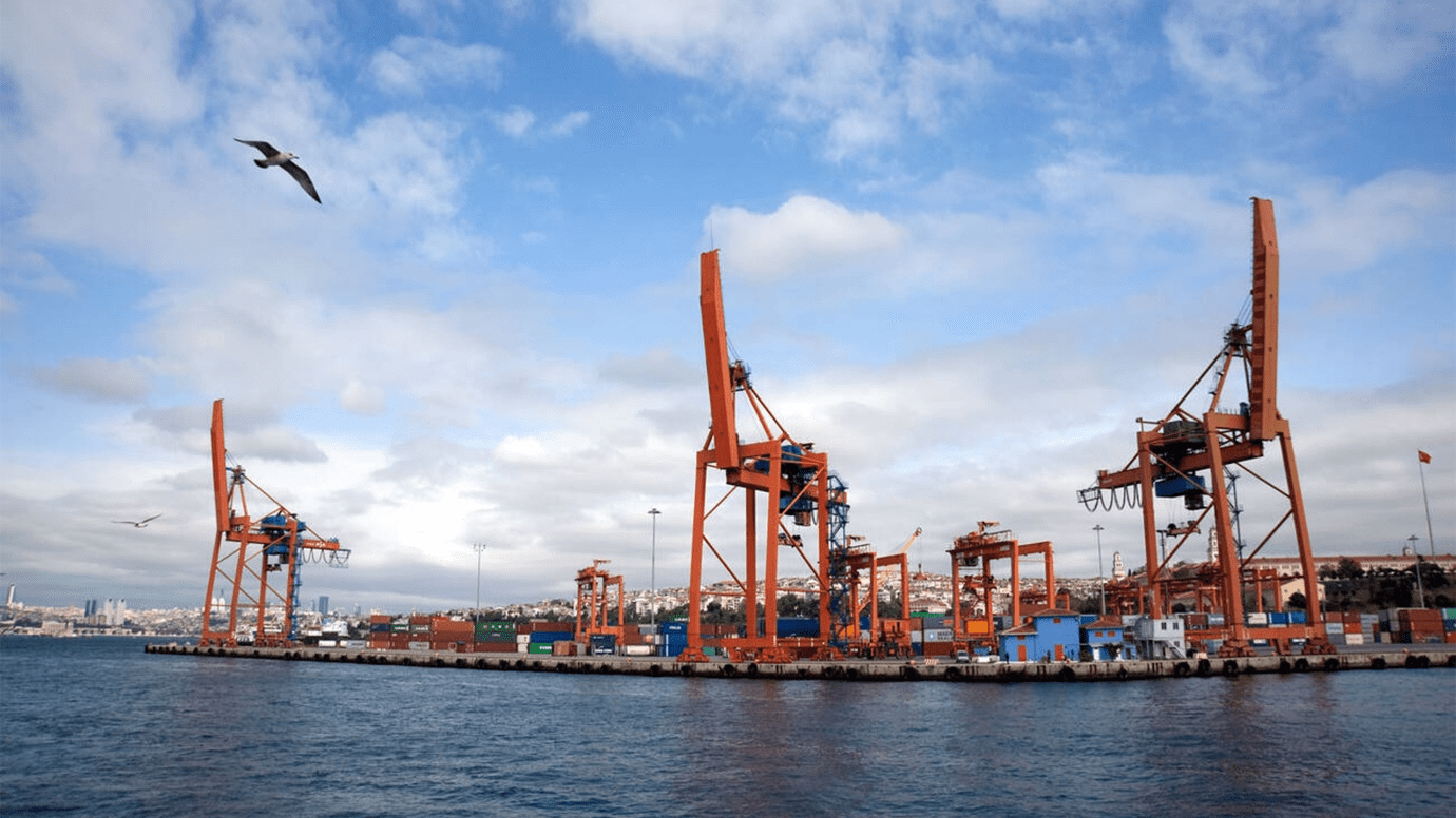 Azeri BTC oil transports stopped at Turkey's central oil export terminal following the earthquakes